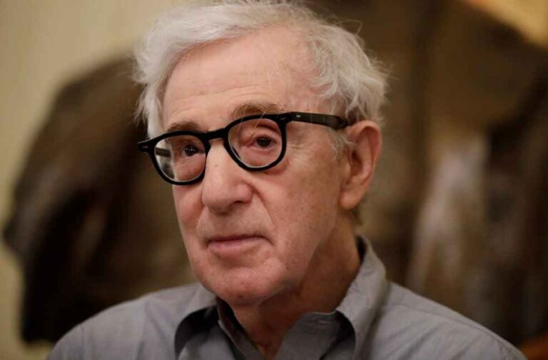 Woody Allen Retire after Wasp 22