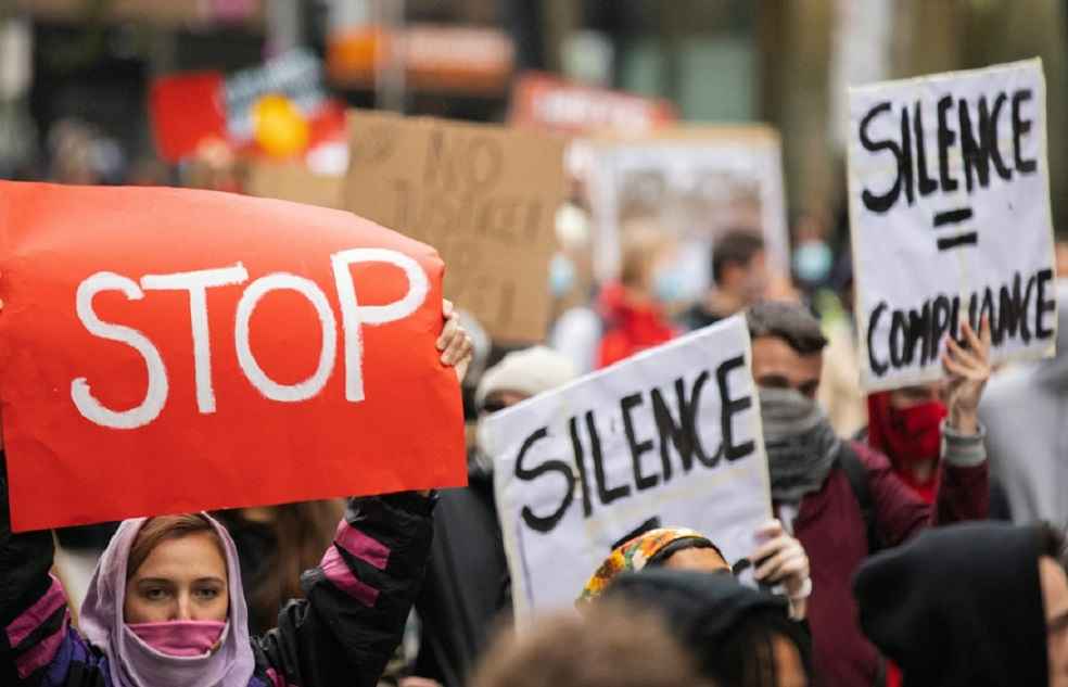 Melanie Joly on Mahsa Amini protest