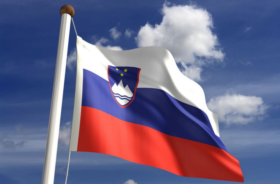 Britain Herald_Slovenia Flag