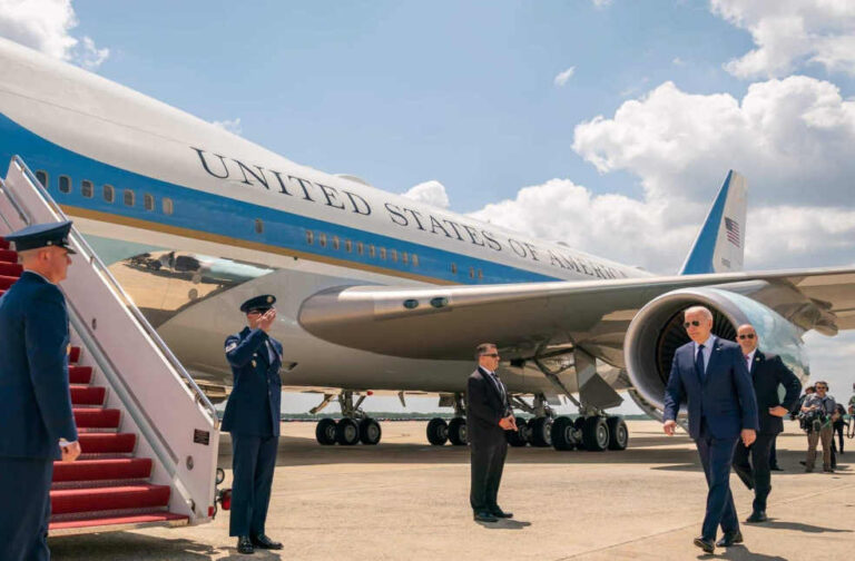 Britian Herald_Joe Biden_Air Force One