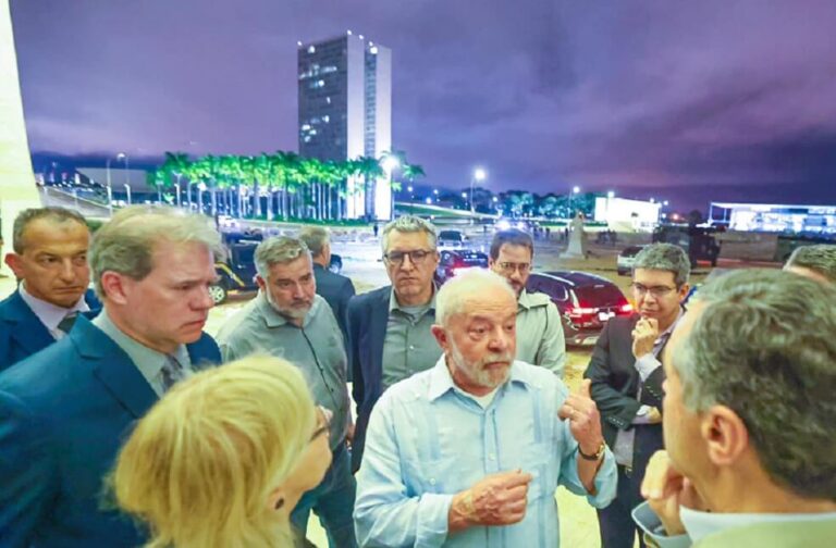 Lula to Punish Supporters of Bolsonaro