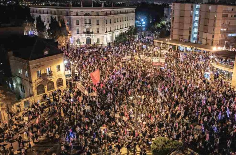 Protest against Netanyahu