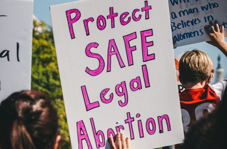 Texas judge temporarily lifts abortion ban for medical emergencies