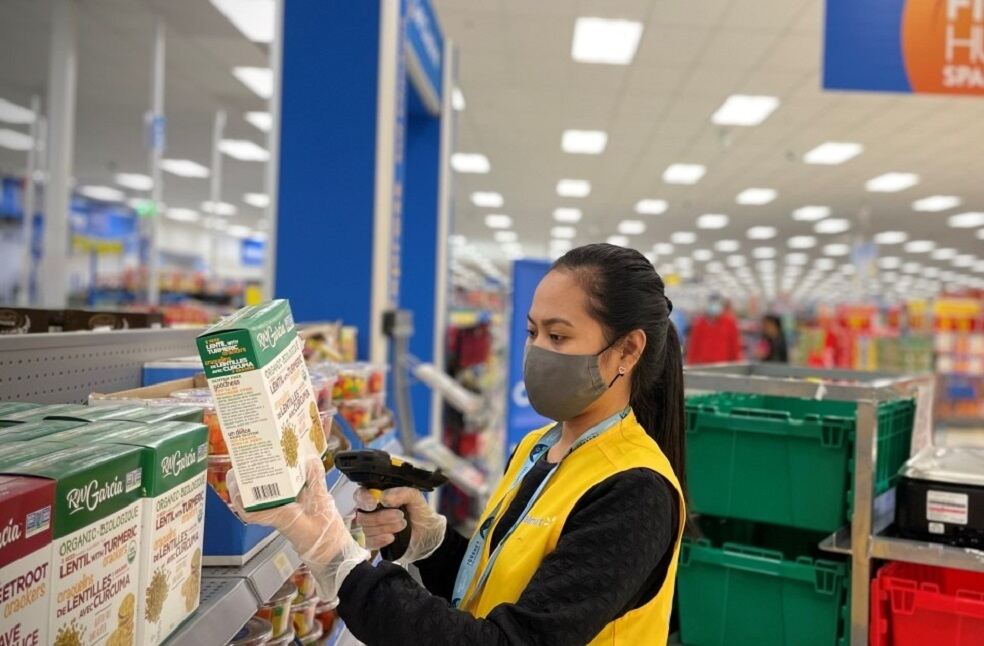 Justin Trudeau warns grocery chains to control prices