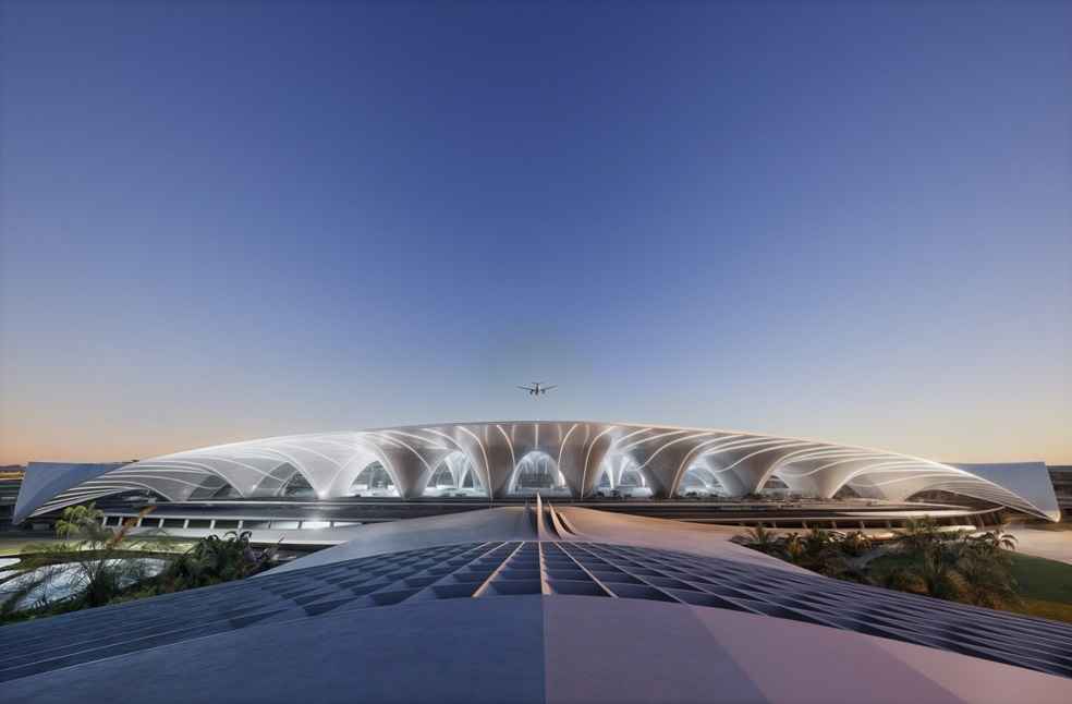 Dubai works on world's largest airport project