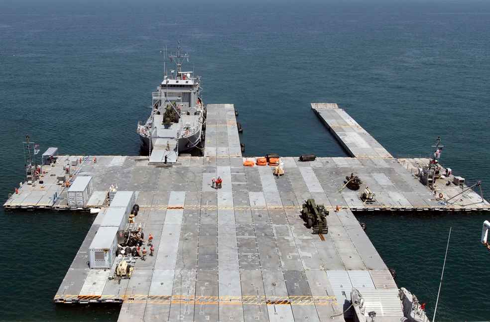 US Constructs Trident Pier