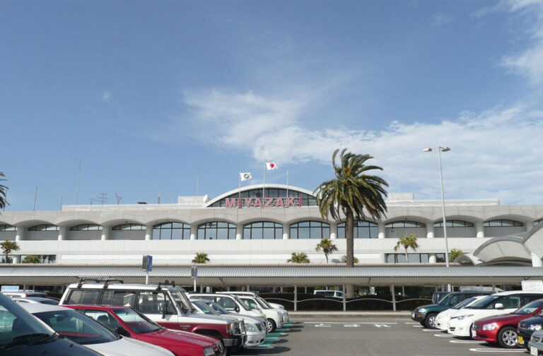 Japan Airports closed after bomb explosion_Image from_Wikipedia