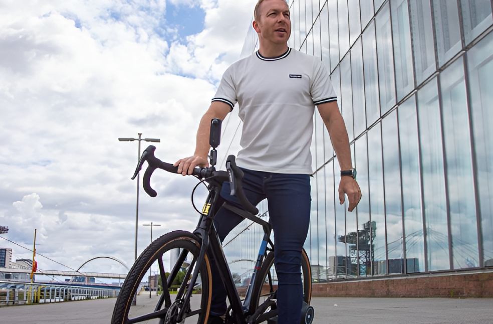 Sir Chris Hoy reveals terminal cancer