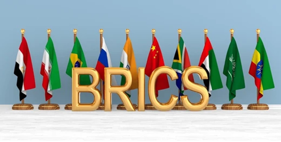 set-flags-brics-room