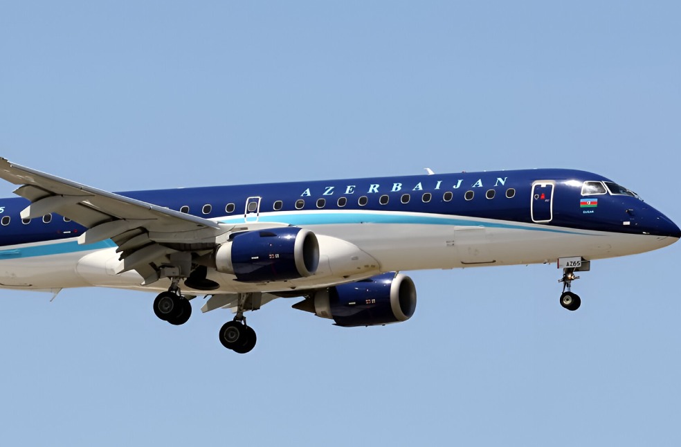 Azerbaijan Airlines Flight J2-8243