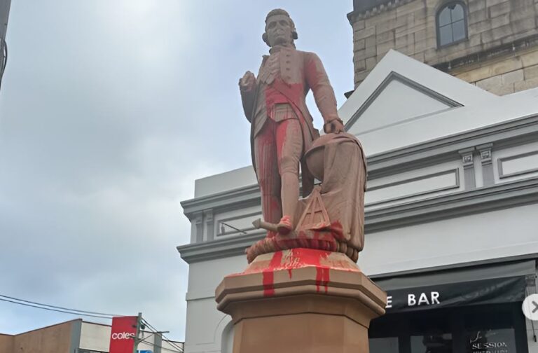 Captain James Cook Statue