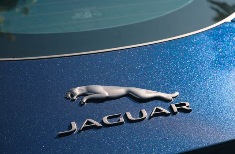 Jaguar Land Rover to invest in expanding Bespoke Paint Services_Image Via_Unsplash