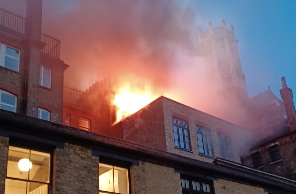 Fire Erupts at London’s Chiltern Firehouse_Image from_X_LFB