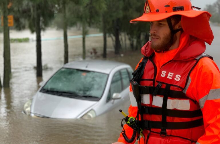 BoM defends forecasting as Alfred triggers devastating Queensland floods