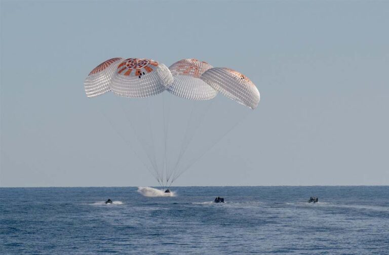 NASA Astronauts splashes down on Earth_Image Via_X_NASA