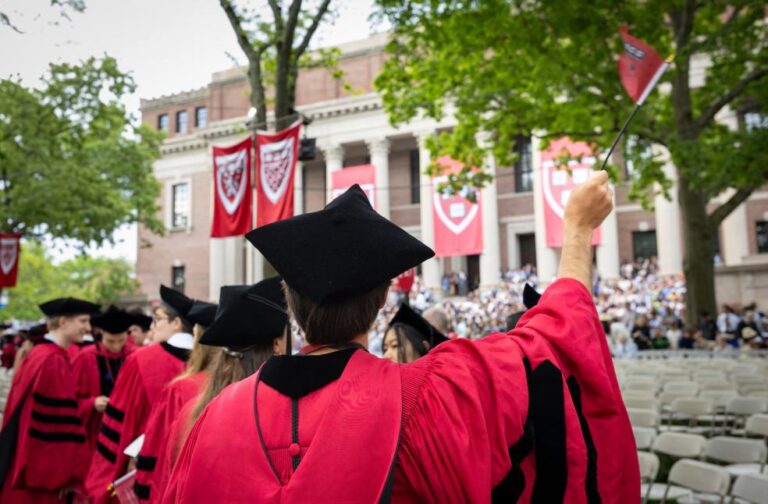 Trump blocks Harvard from enrolling international students