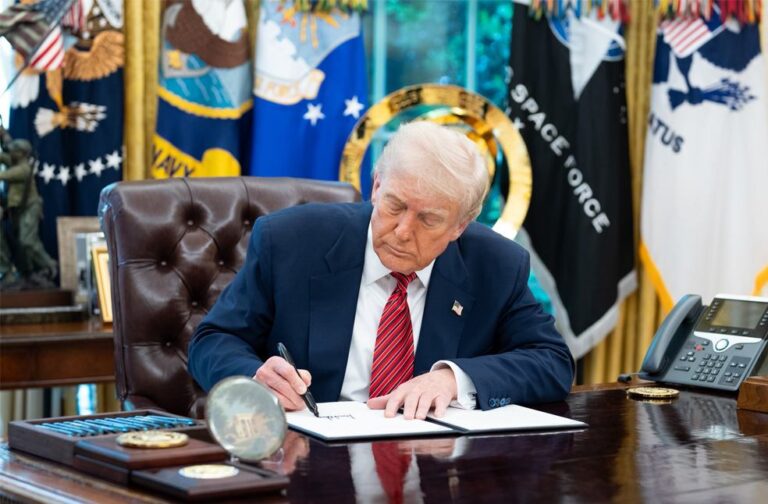 Trump to decide US name for Persian Gulf during Middle East visit_Image Via_X_White House