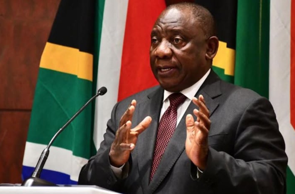 U.S. welcomes white South African refugees, sparks debate