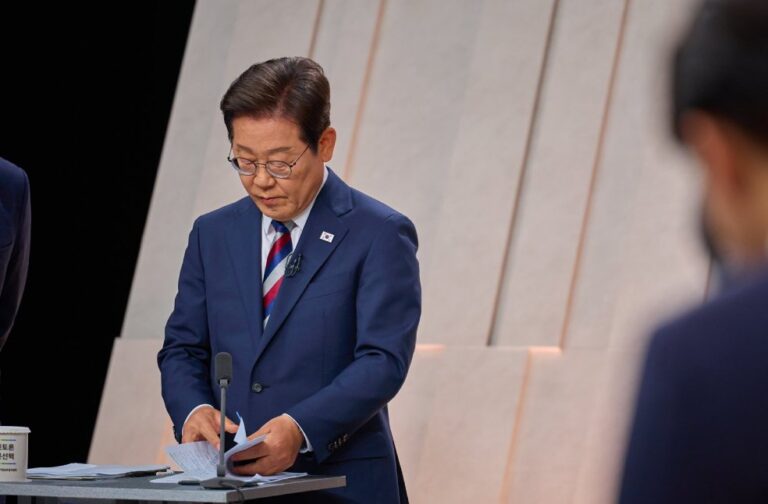 Lee Jae-myung takes South Korean Presidency as Trump tensions loom