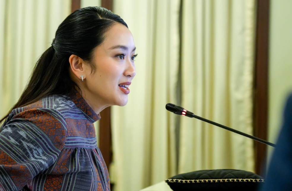 Thailand PM in crisis over leaked call With Hun Sen