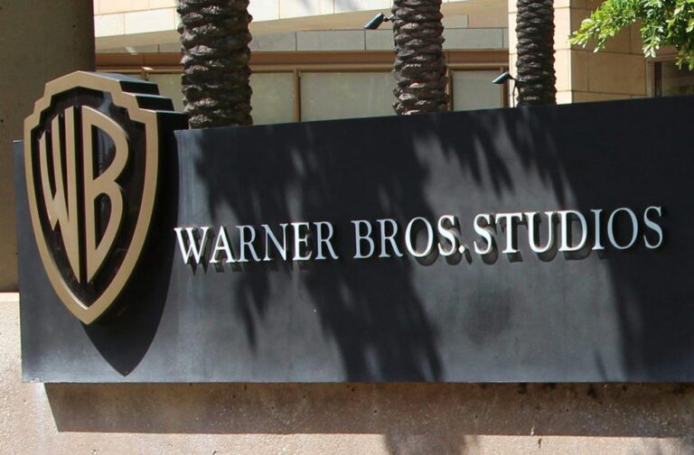 Warner Bros Discovery to split_Image Via_Unsplash