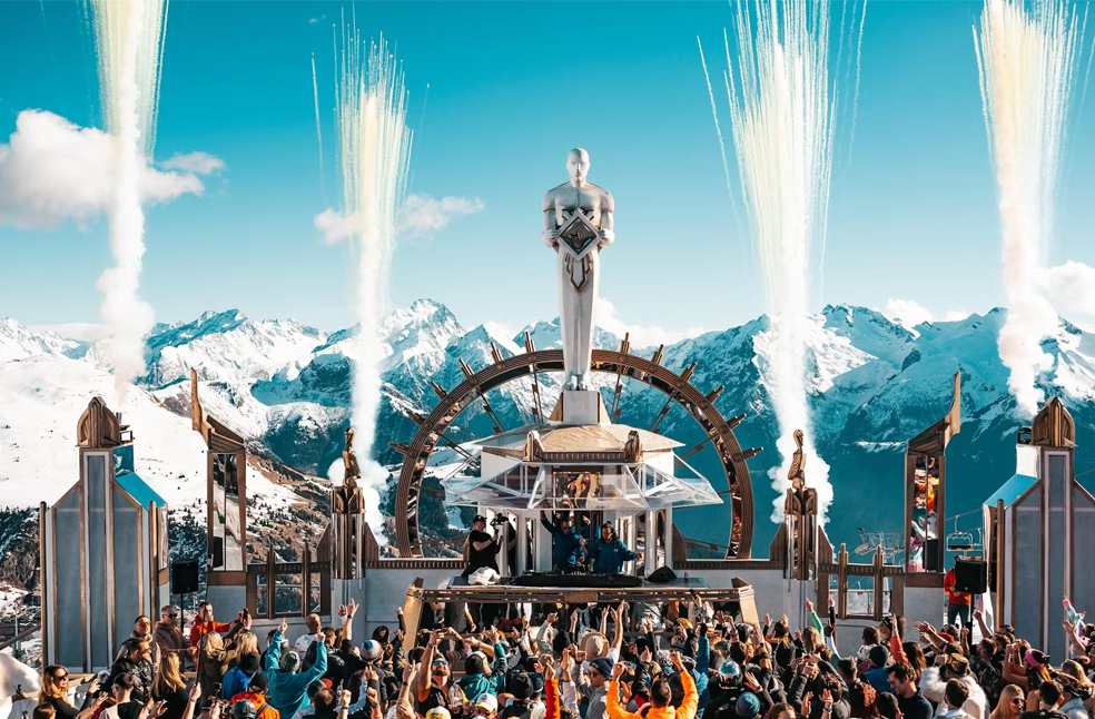 Huge fire destroys stage_Image Via_Tomorrowland