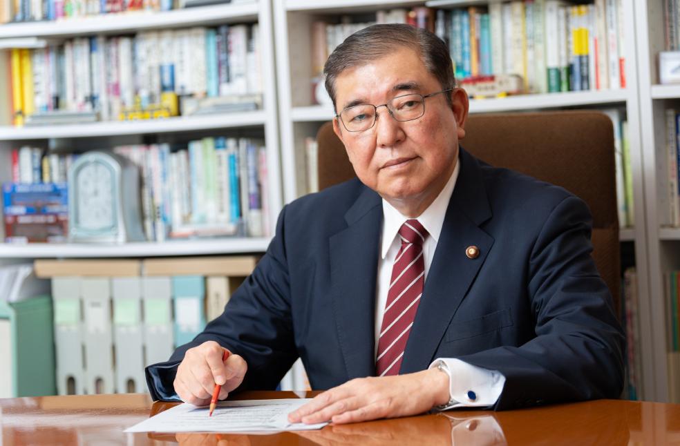 Japan heads to polls with voters lining up