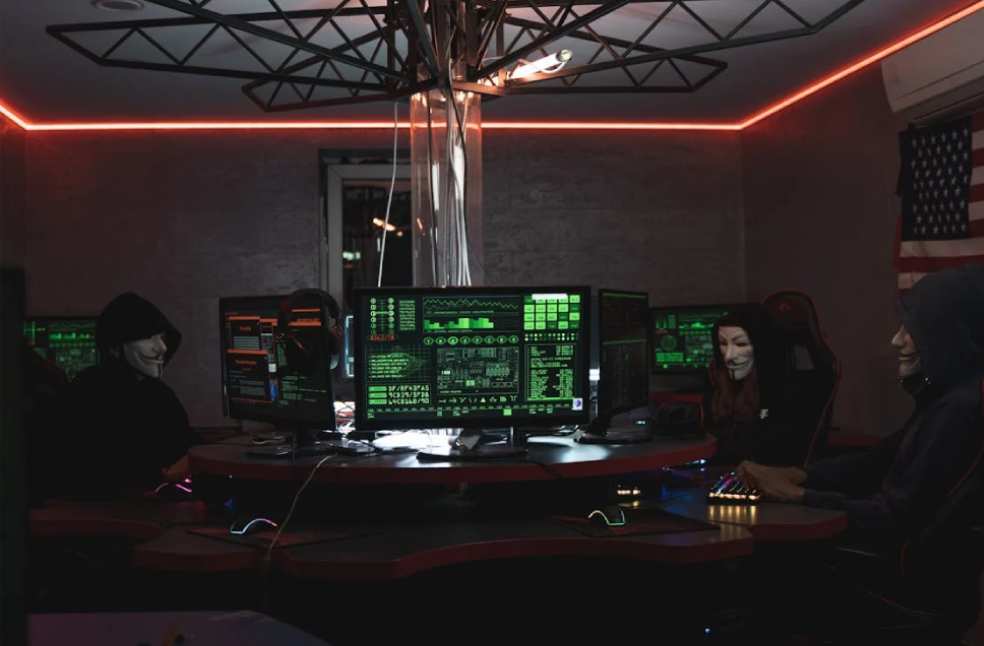 Qantas data breach customer support sign