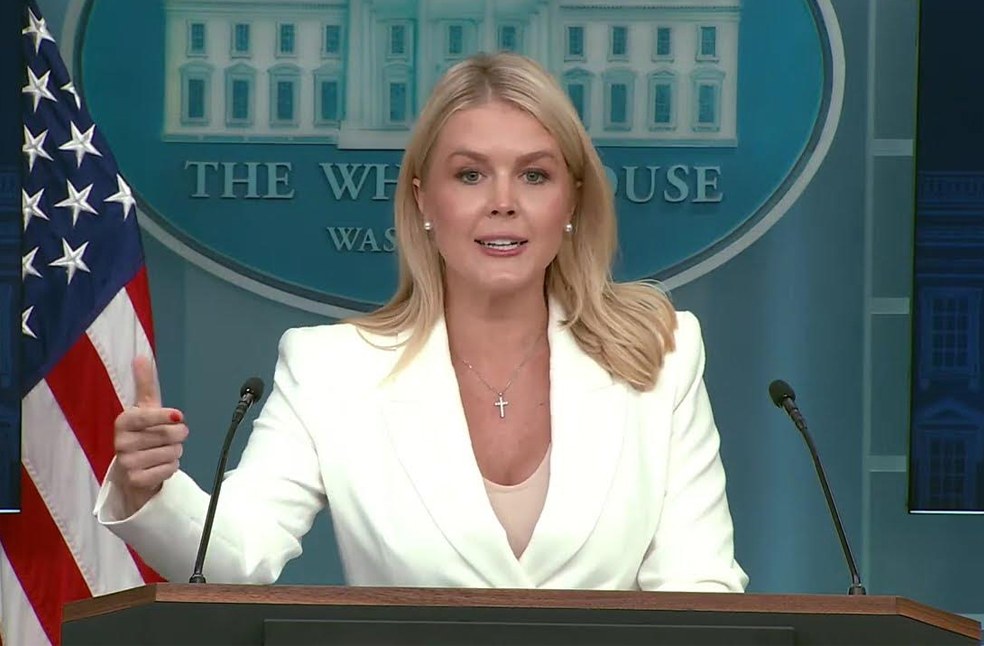 Trump extends tariff deadline_Image Via_White House