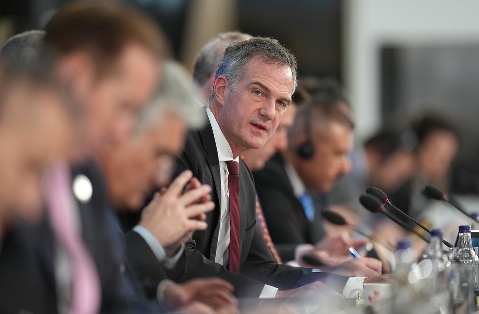 UK plans stricter Screen Time rules_Image Via_X_Kyle_11zon