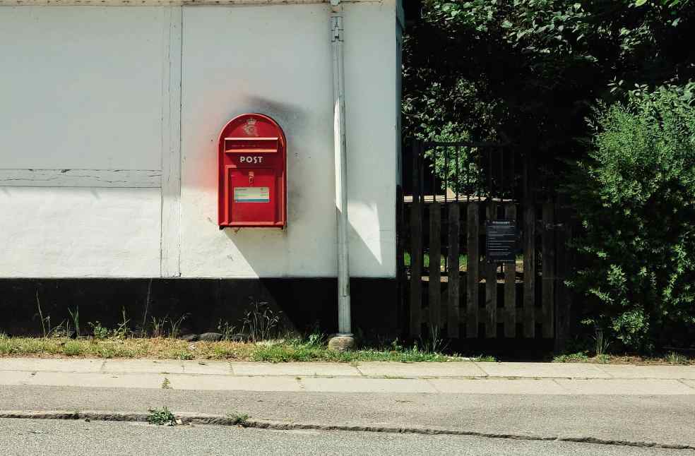 Australia, Japan halt parcels to US