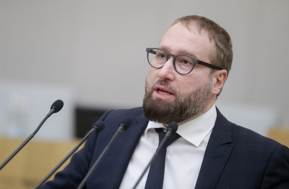 Russia limits WhatsApp, Telegram calls_Image Via_Wiki