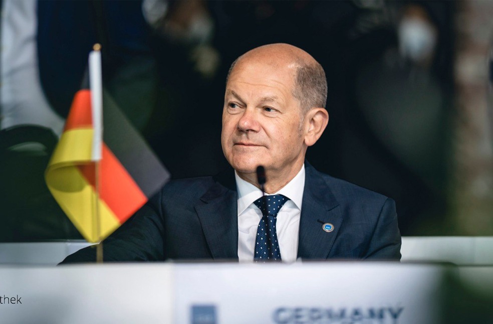 Germany ends fast-track citizenship-Image Via-X-Olaf