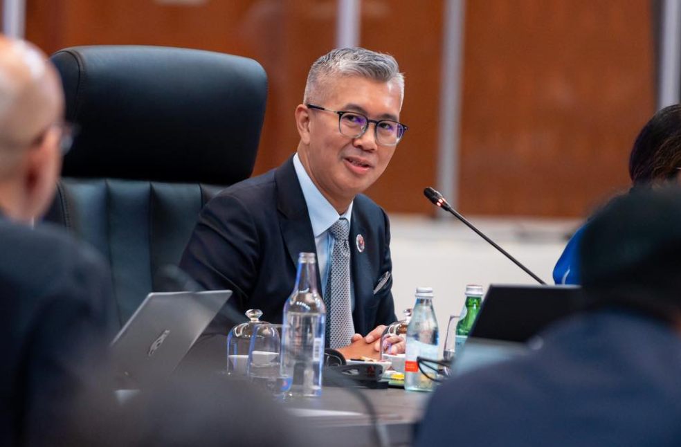 Malaysia to maintain ban on raw rare earth exports