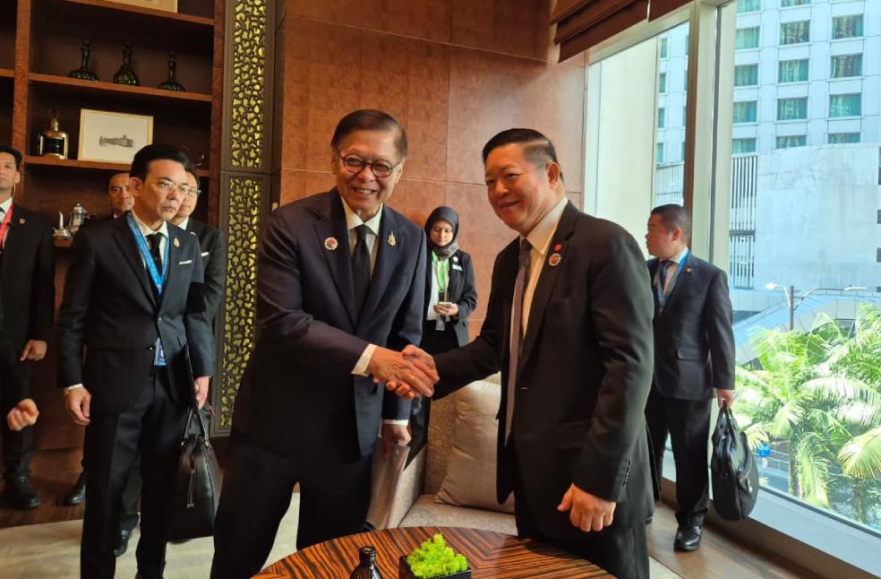 ASEAN diplomats to revive Thailand–Cambodia ceasefire