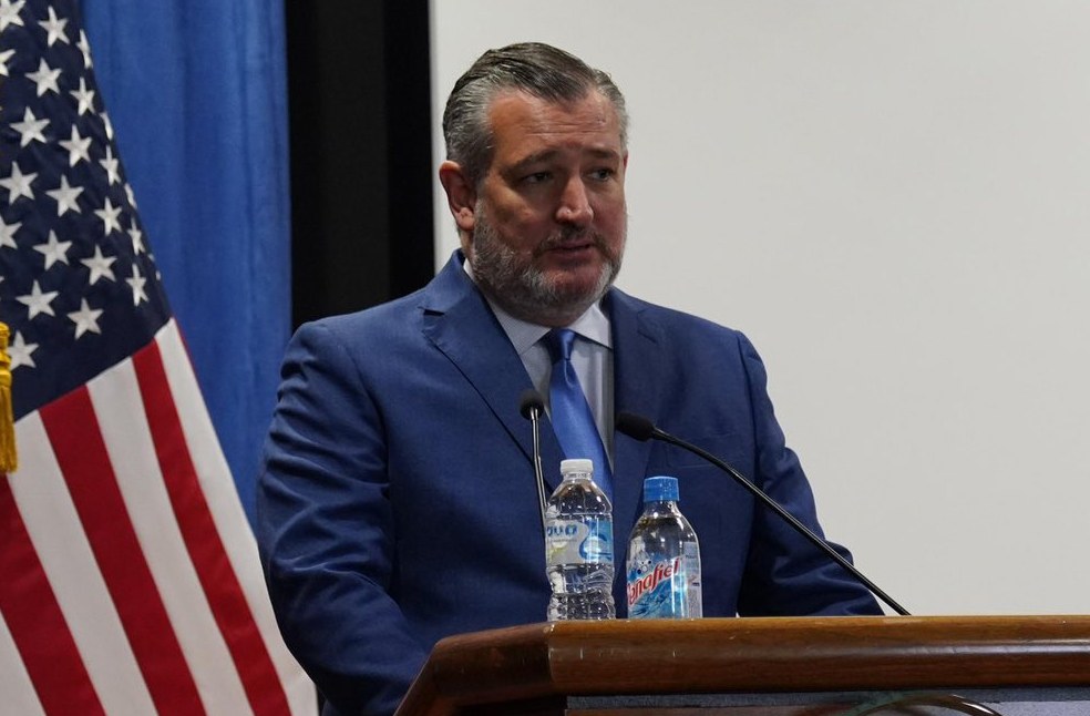 Social Media Ban-Image Via-FB-Ted Cruz