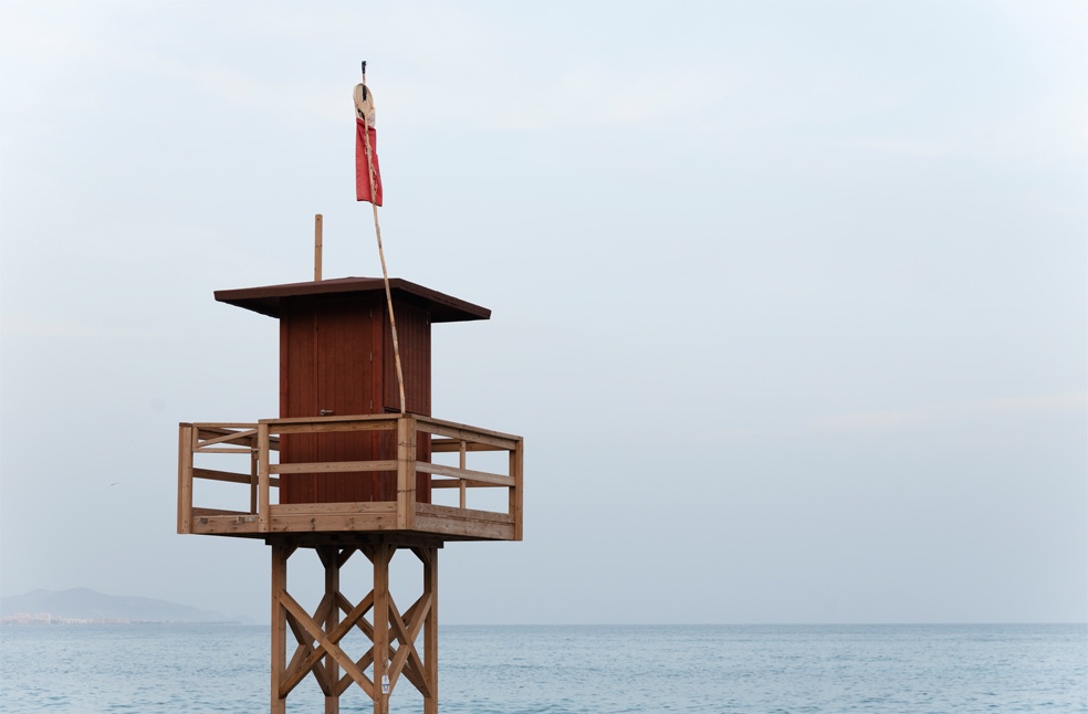 Beautiful seaside view with lifeguard tower
