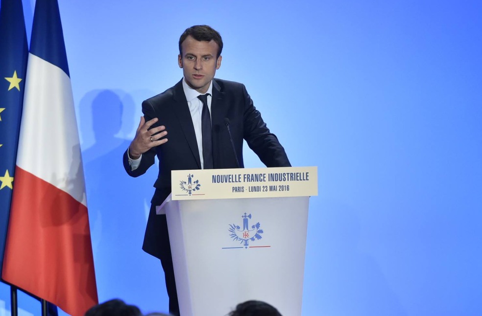 France social media children ban