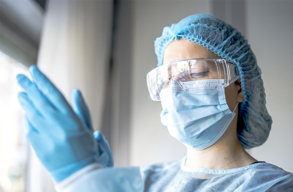 A doctor wearing surgical face mask