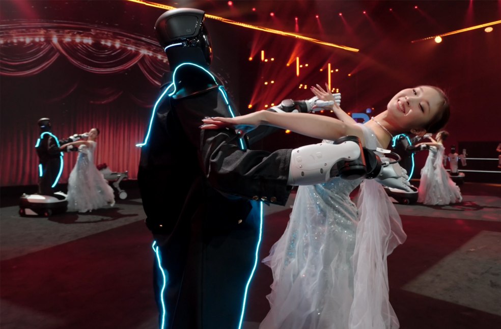 Agibot Humanoid Robots Gala-Image from-Agibot