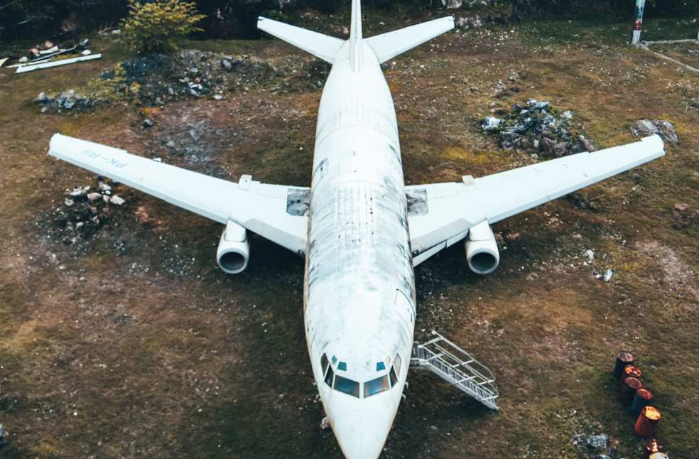 military cargo plane crashes in El Alto