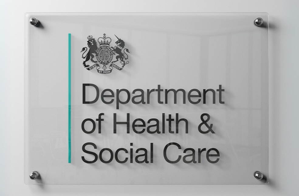 DHSC Drops sunbed cancer claim-Image Via-DHSC