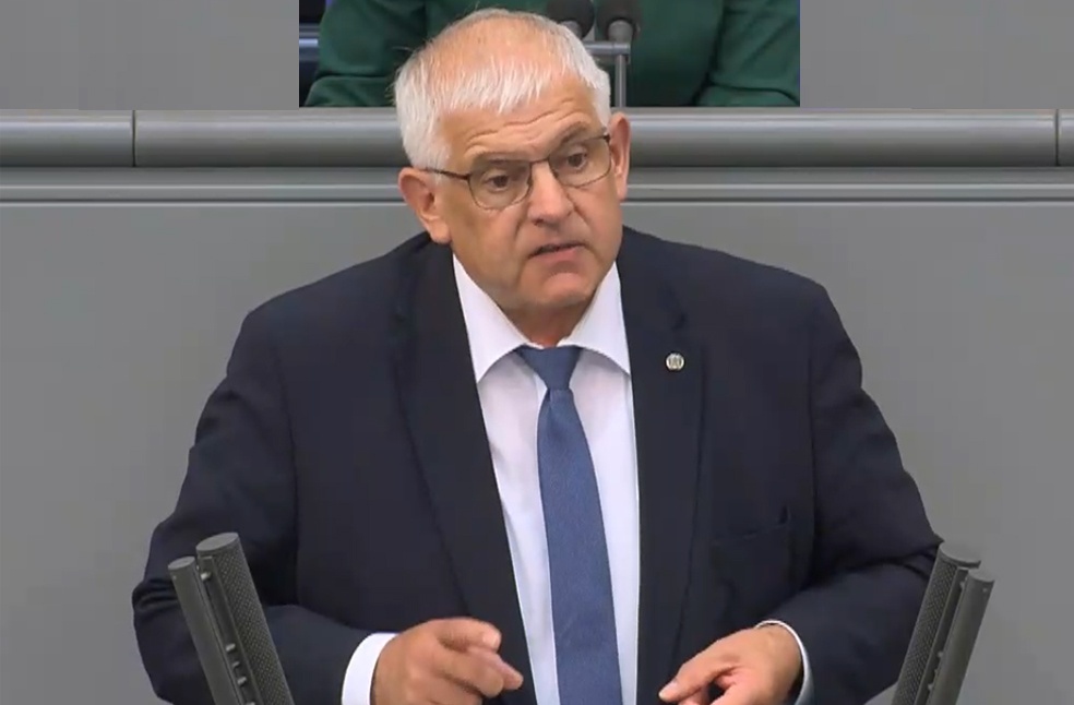 Germany wolf hunting law-Image Via-Hermann