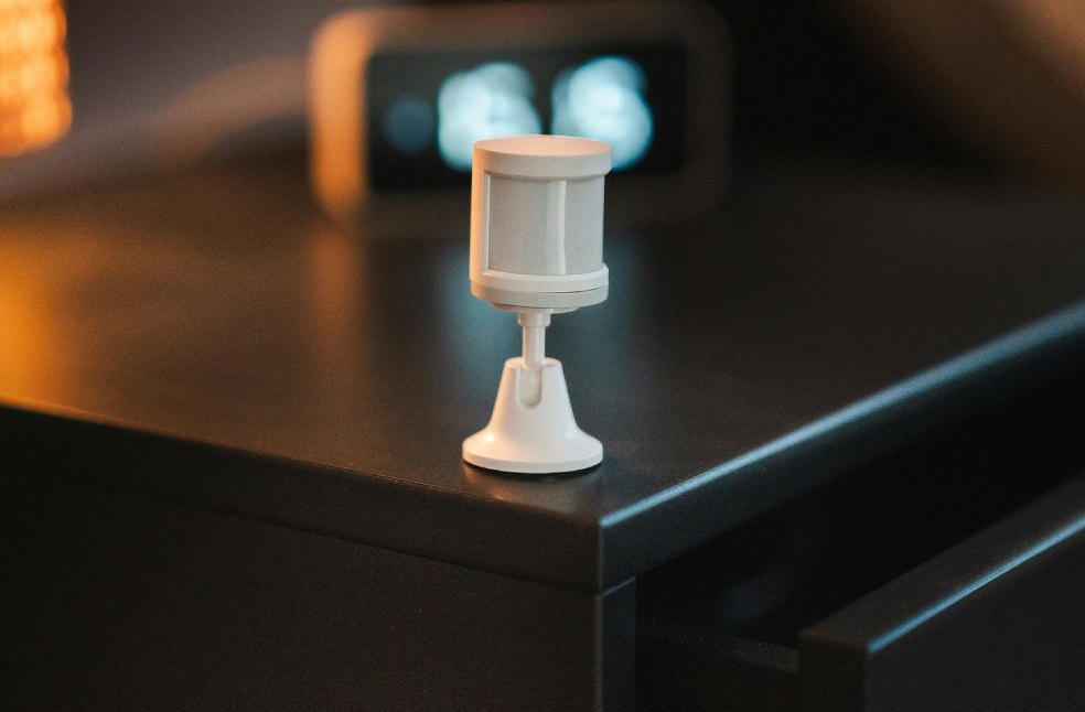 Smart home motion sensor