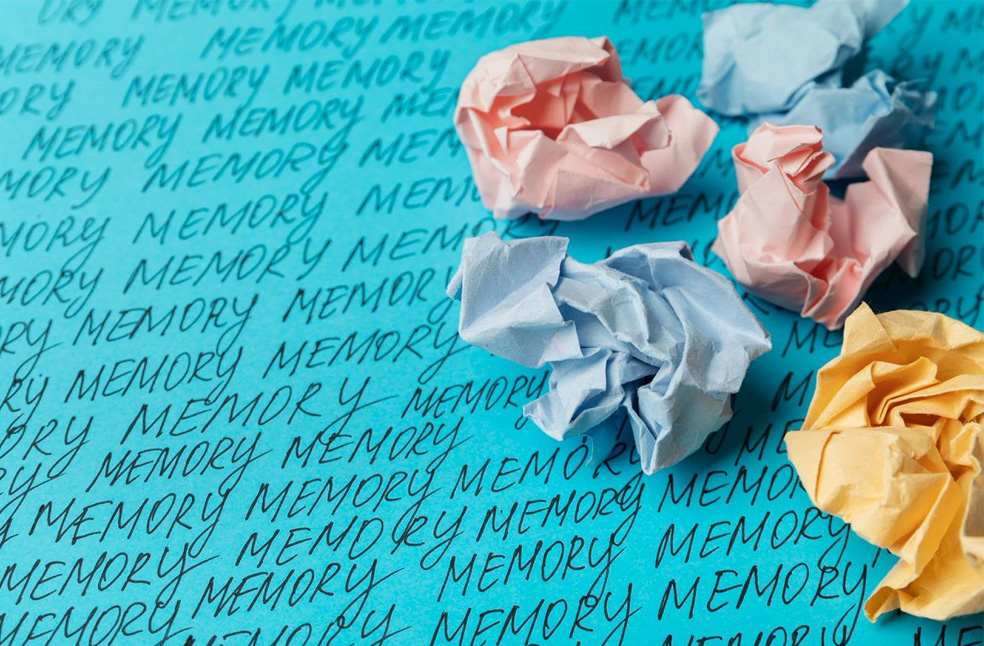 Memory written multiple times on a paper