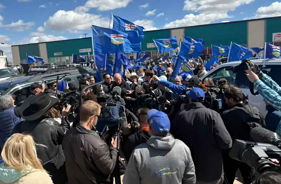 Stay Free Alberta