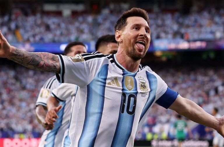 Lionel Messi makes history with first World Cup hat-trick Messi