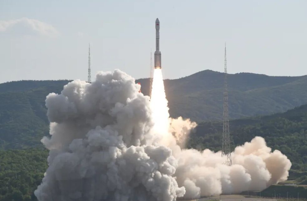 China marks space milestone with reusable rocket recovery