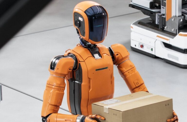 FCC bans Chinese humanoid robots over security risks US FCC humanoid robots ban-Image Via-X-FCC