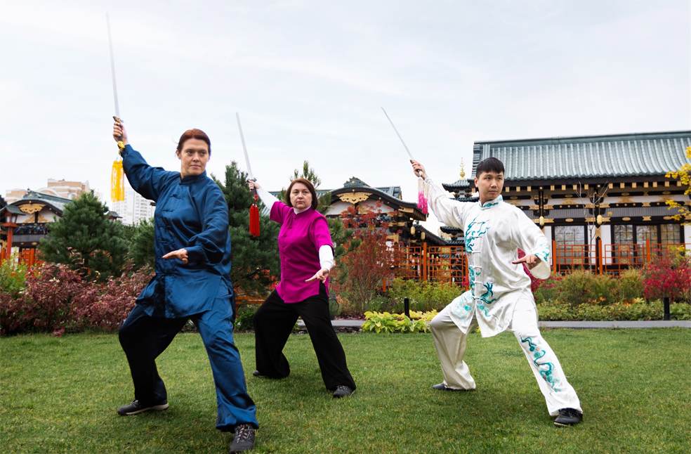 Practicing Tai Chi outdoors